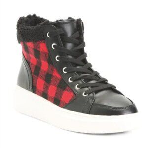 marc fisher black red sherpa high top sneakers soze 7.5